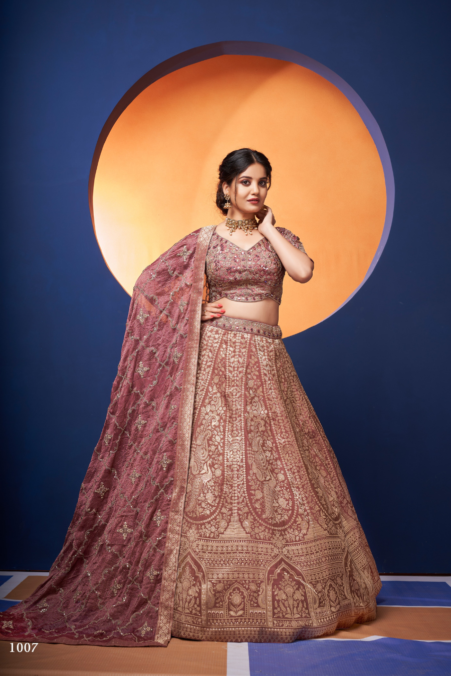 NOOR-E-MAROON BANARASI BRIDAL LEHENGA SET