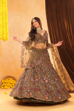 Heer – Bloom in Olive Grace
